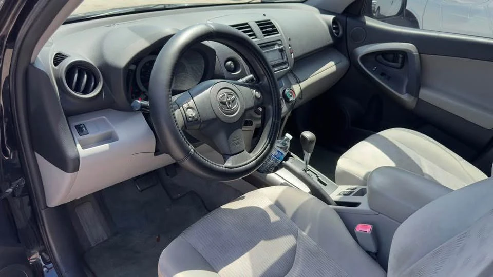 2012 Toyota 4Runner 5th Gen - Image 4 of 5