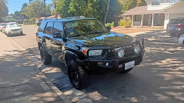 2012 Toyota 4Runner Limited Sport Utility 4D