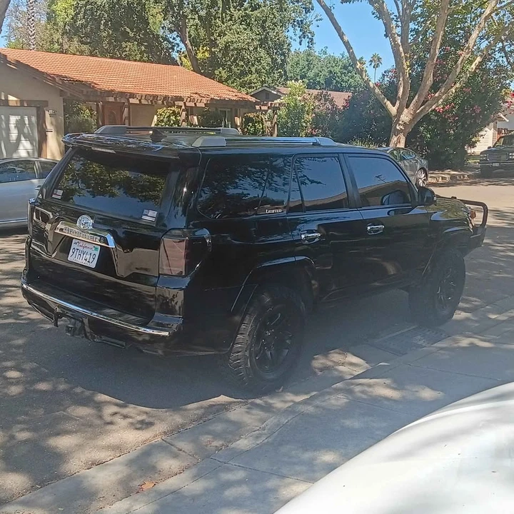 2012 Toyota 4Runner 5th Gen - Image 7 of 18