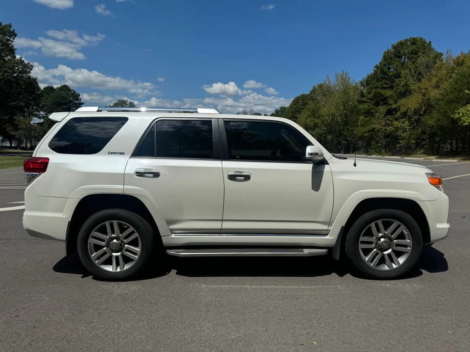 2012 Toyota 4Runner 5th Gen - Image 6 of 17