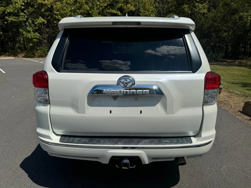 2012 Toyota 4Runner 5th Gen - Image 4 of 17