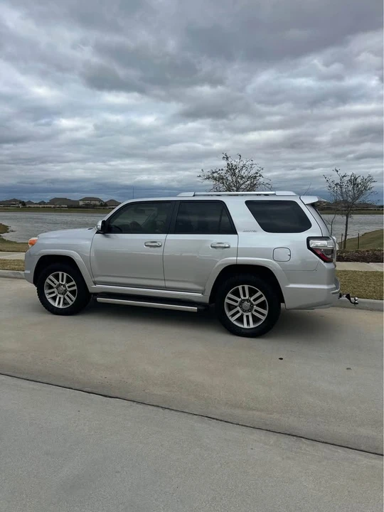 2012 Toyota 4Runner 5th Gen - Image 7 of 10