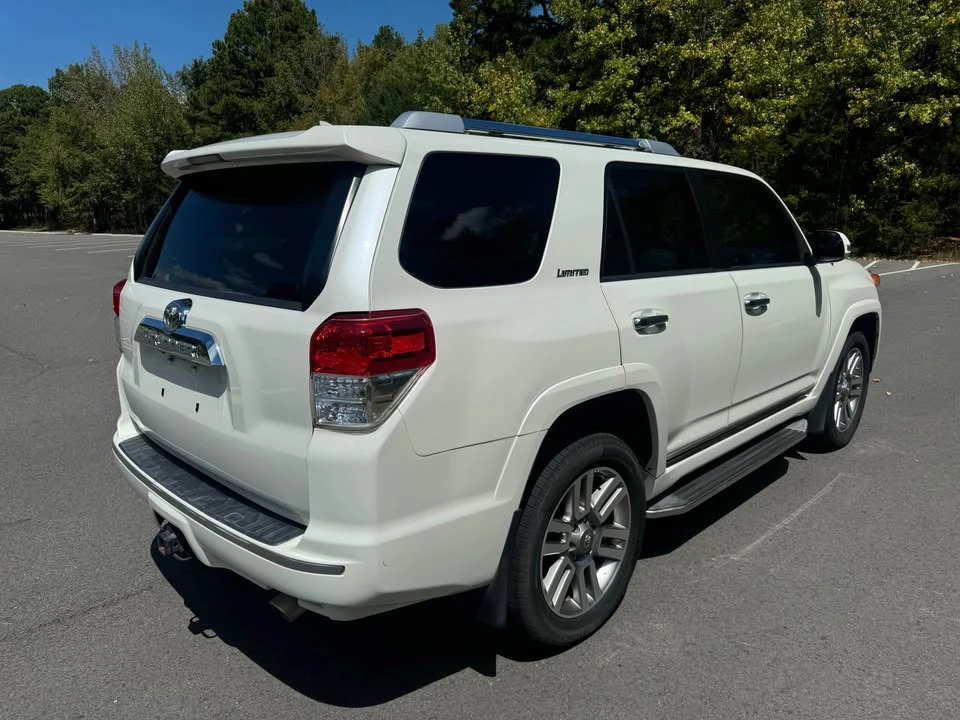 2012 Toyota 4Runner 5th Gen - Image 5 of 17