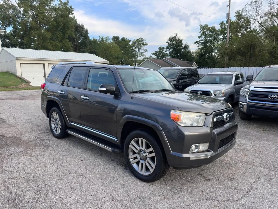 2012 Toyota 4Runner 5th Gen - Image 3 of 20