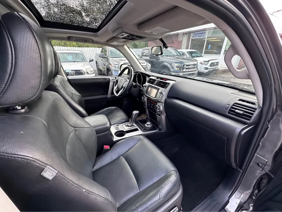2012 Toyota 4Runner 5th Gen - Image 11 of 20