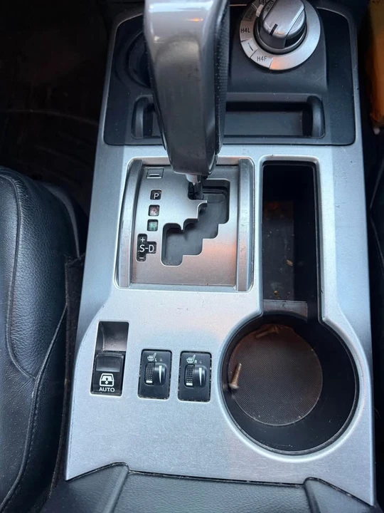 2012 Toyota 4Runner 5th Gen - Image 7 of 11