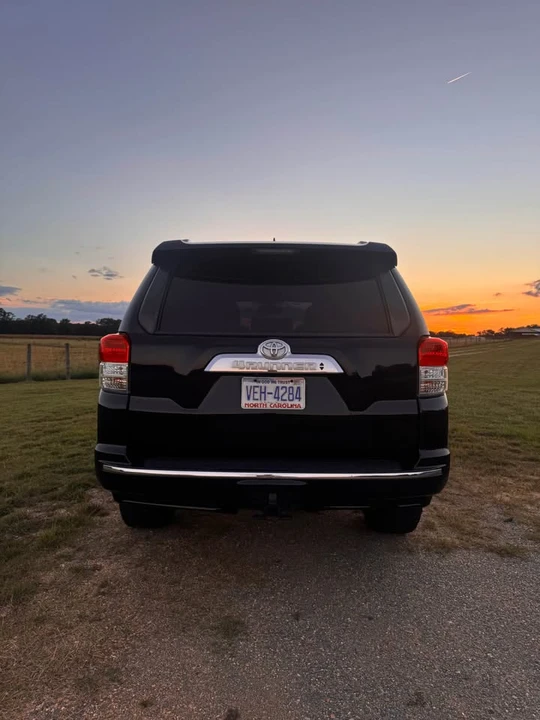 2012 Toyota 4Runner 5th Gen - Image 5 of 15