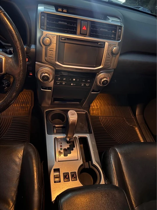 2012 Toyota 4Runner 5th Gen - Image 9 of 15