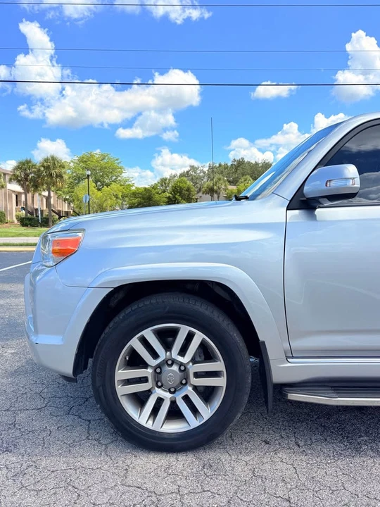 2012 Toyota 4Runner 5th Gen - Image 10 of 20