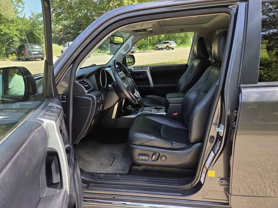 2012 Toyota 4Runner 5th Gen - Image 3 of 20