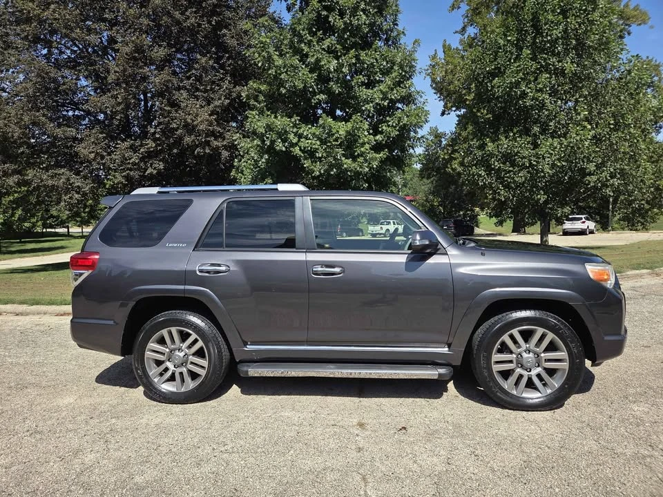2012 Toyota 4Runner 5th Gen - Image 17 of 20