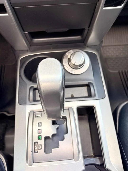 2012 Toyota 4Runner 5th Gen - Image 18 of 20