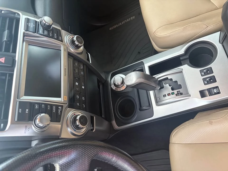 2012 Toyota 4Runner 5th Gen - Image 6 of 7