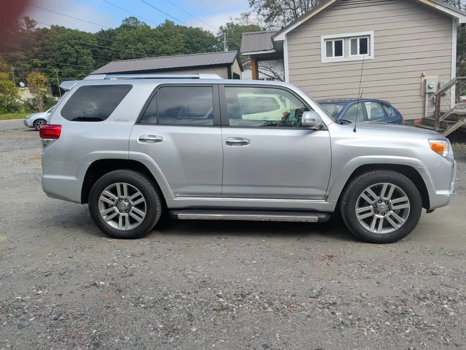 2012 Toyota 4Runner 5th Gen - Image 3 of 20