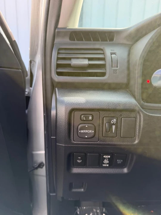 2012 Toyota 4Runner 5th Gen - Image 7 of 12