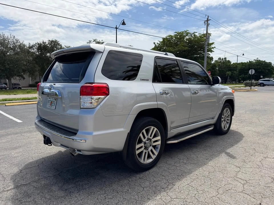 2012 Toyota 4Runner 5th Gen - Image 5 of 19
