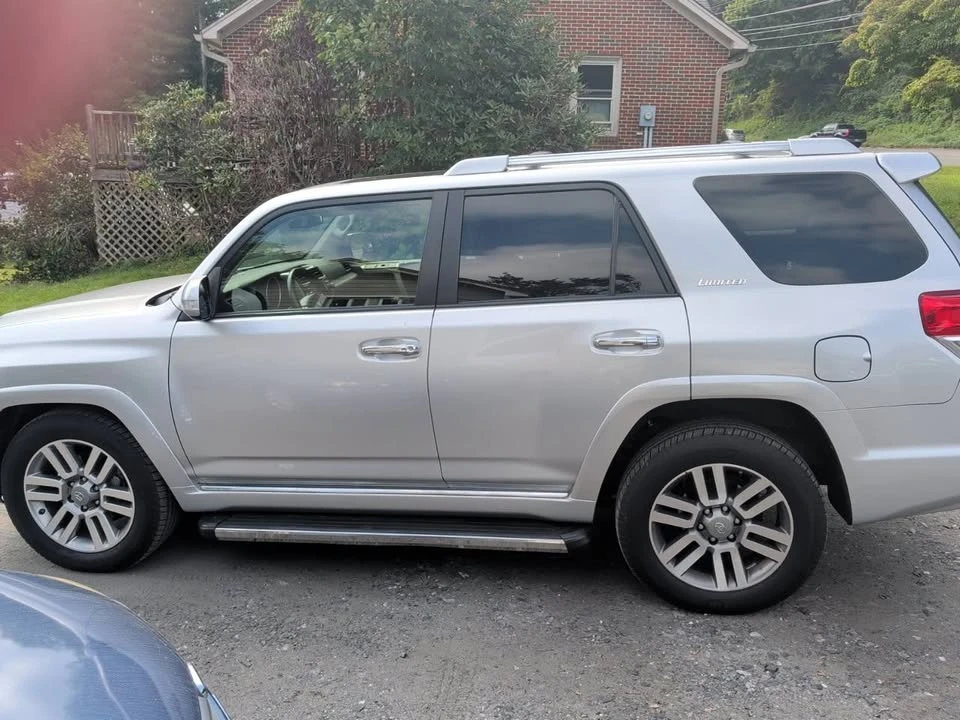 2012 Toyota 4Runner 5th Gen - Image 7 of 20