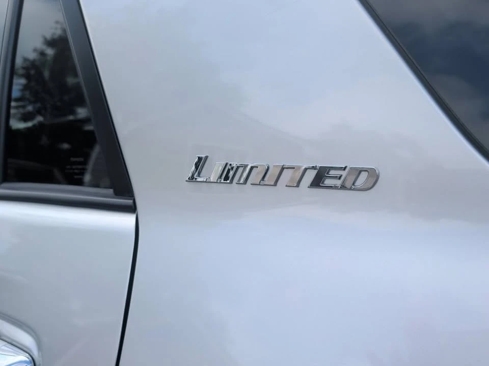 2012 Toyota 4Runner 5th Gen - Image 8 of 20