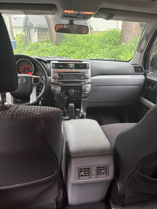2012 Toyota 4Runner 5th Gen - Image 10 of 11