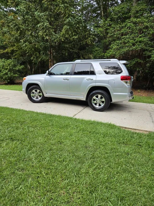 2012 Toyota 4Runner 5th Gen - Image 6 of 11