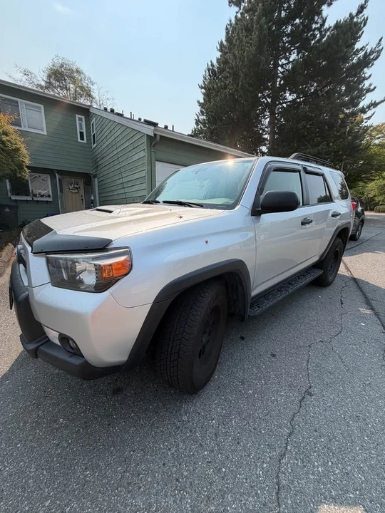 2012 Toyota 4Runner 5th Gen - Image 2 of 9