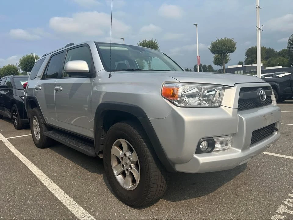 2012 Toyota 4Runner 5th Gen - Image 2 of 8