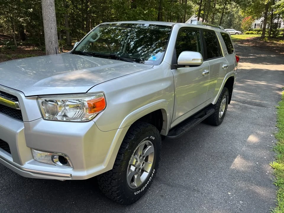 2012 Toyota 4Runner 5th Gen - Image 7 of 13