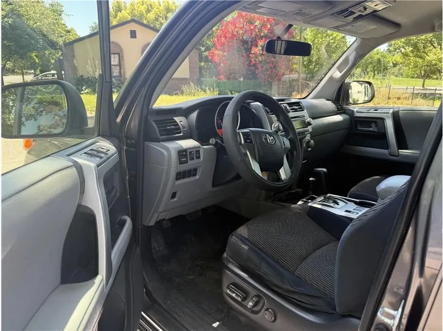 2012 Toyota 4Runner 5th Gen - Image 11 of 13