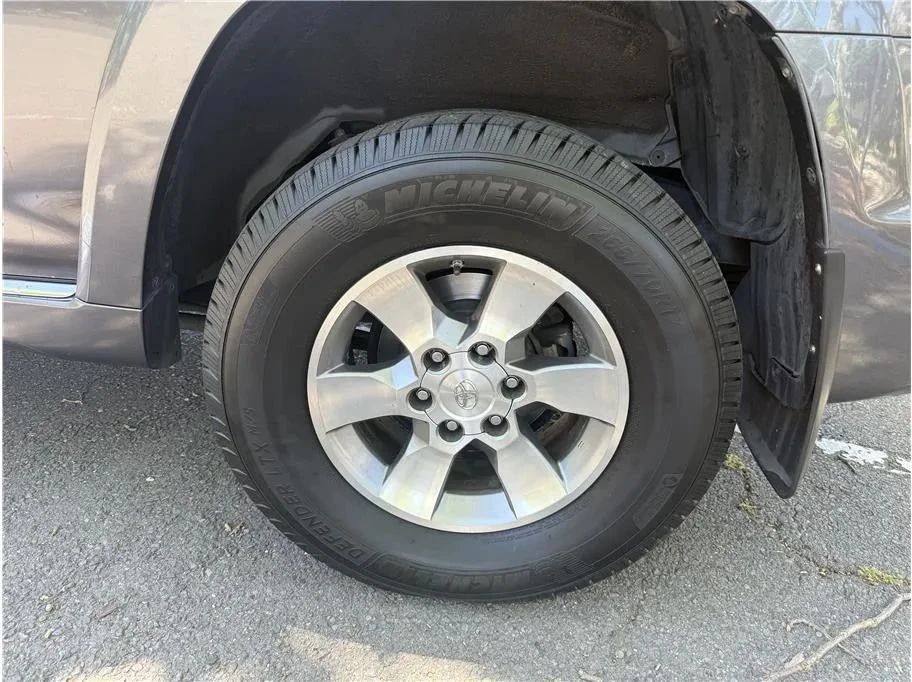 2012 Toyota 4Runner 5th Gen - Image 12 of 13