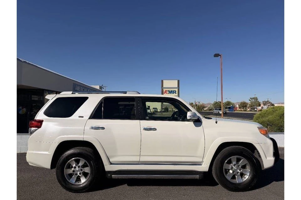 2012 Toyota 4Runner 5th Gen - Image 6 of 20