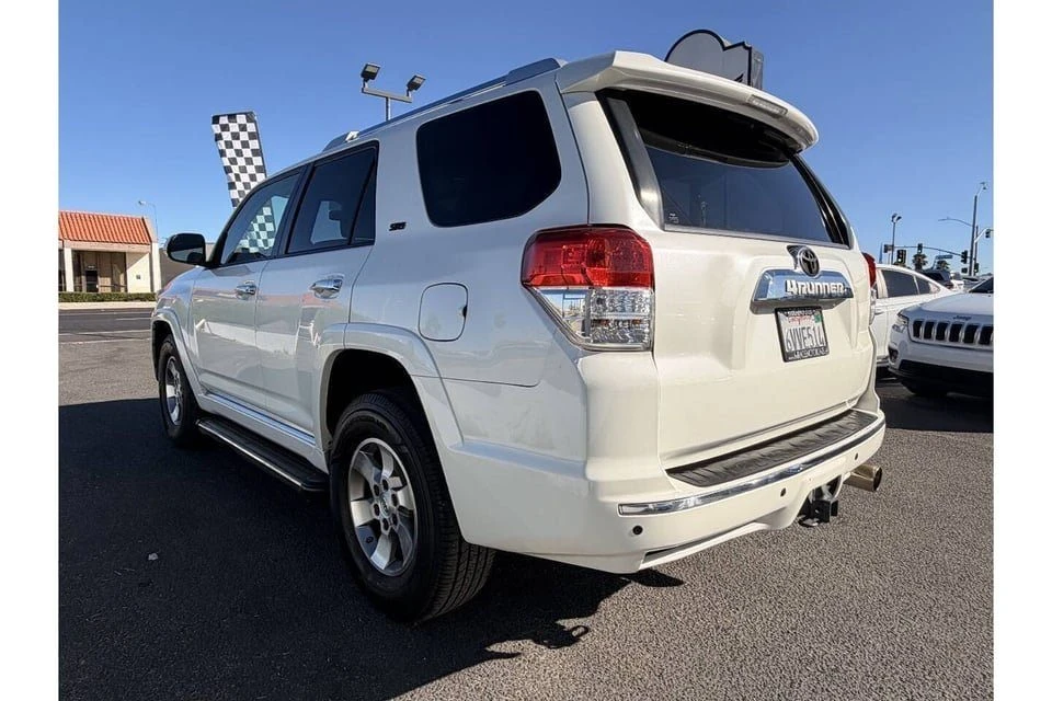 2012 Toyota 4Runner 5th Gen - Image 10 of 20