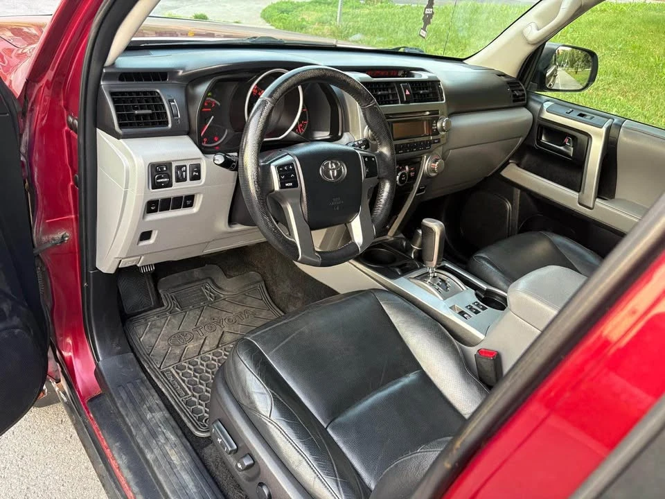 2012 Toyota 4Runner 5th Gen - Image 6 of 19