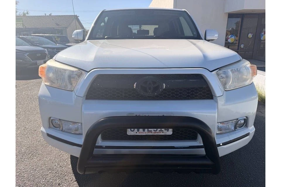 2012 Toyota 4Runner 5th Gen - Image 3 of 20