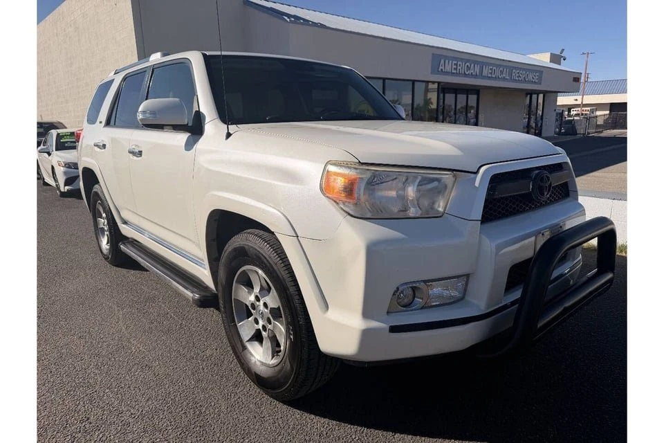 2012 Toyota 4Runner 5th Gen - Image 2 of 20