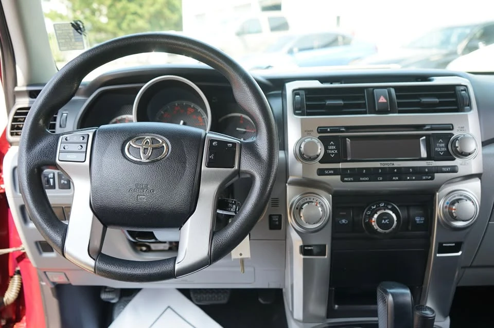 2012 Toyota 4Runner 5th Gen - Image 15 of 19