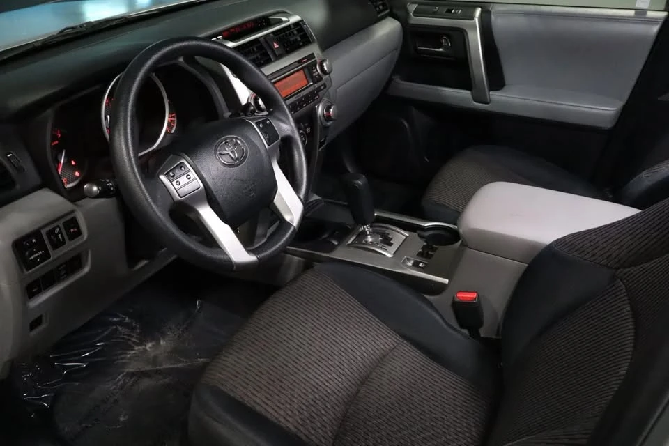 2012 Toyota 4Runner 5th Gen - Image 8 of 20