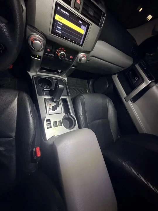 2012 Toyota 4Runner 5th Gen - Image 6 of 20