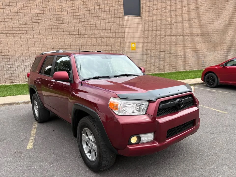 2012 Toyota 4Runner 5th Gen - Image 10 of 16