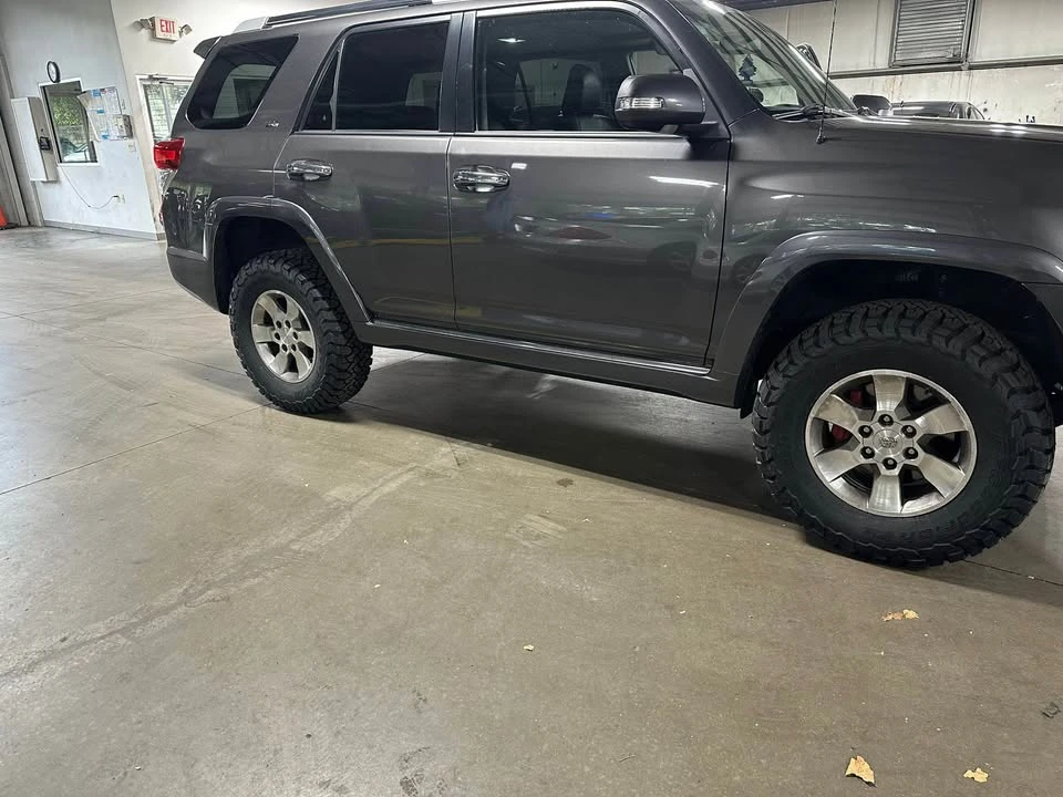 2012 Toyota 4Runner 5th Gen - Image 2 of 20