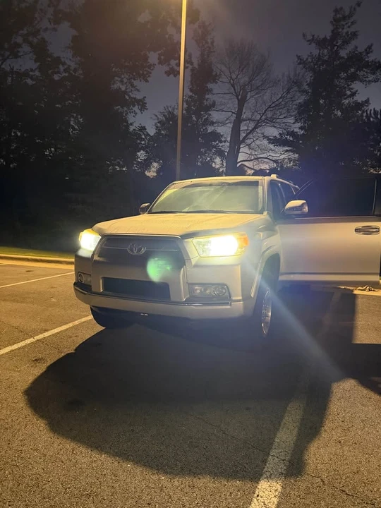 2012 Toyota 4Runner 5th Gen - Image 10 of 10