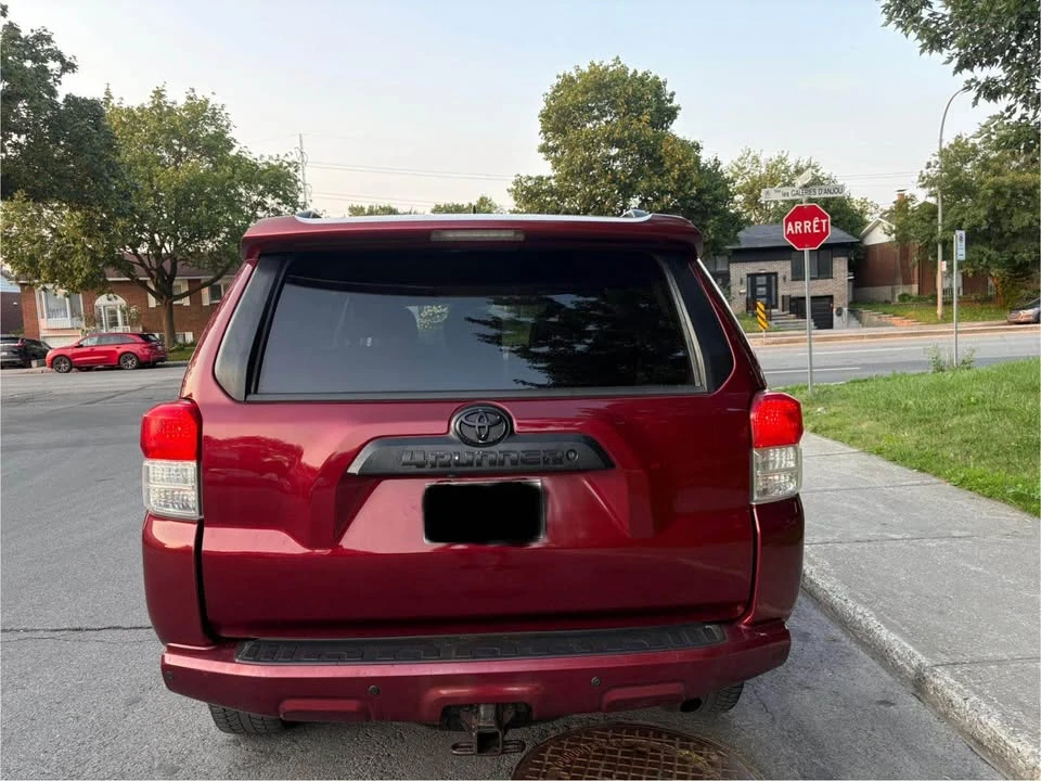 2012 Toyota 4Runner 5th Gen - Image 10 of 15