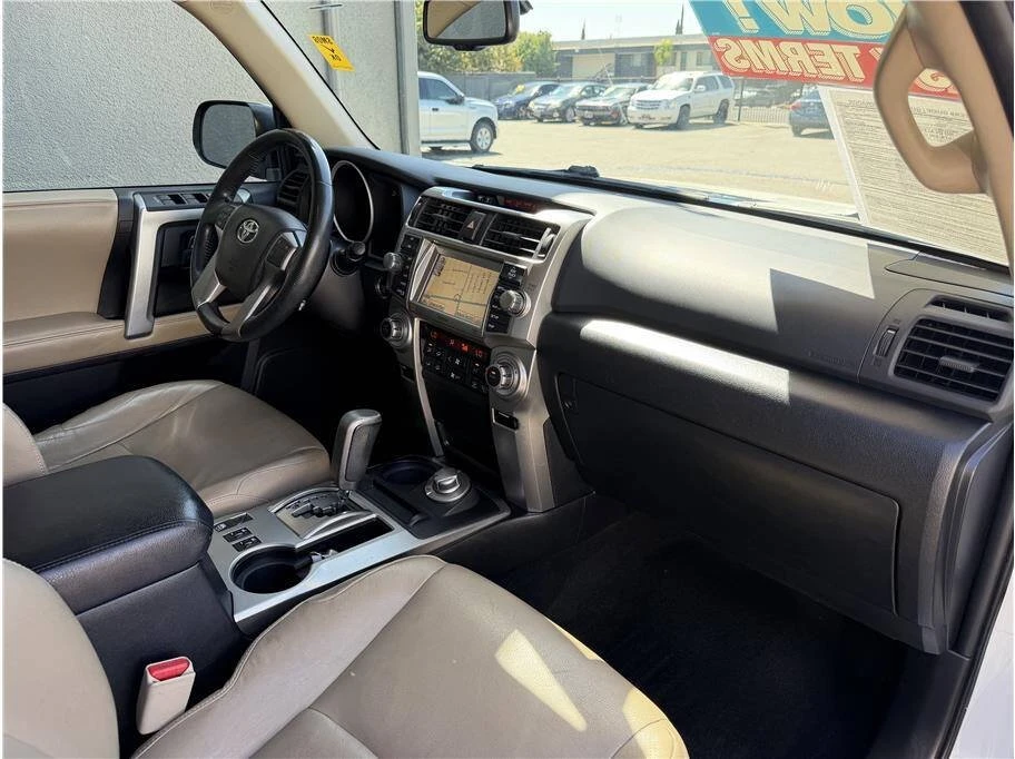 2012 Toyota 4Runner 5th Gen - Image 18 of 20