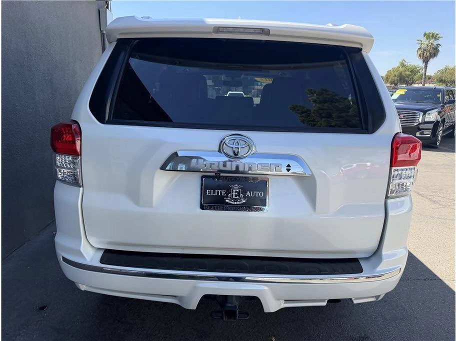 2012 Toyota 4Runner 5th Gen - Image 5 of 20