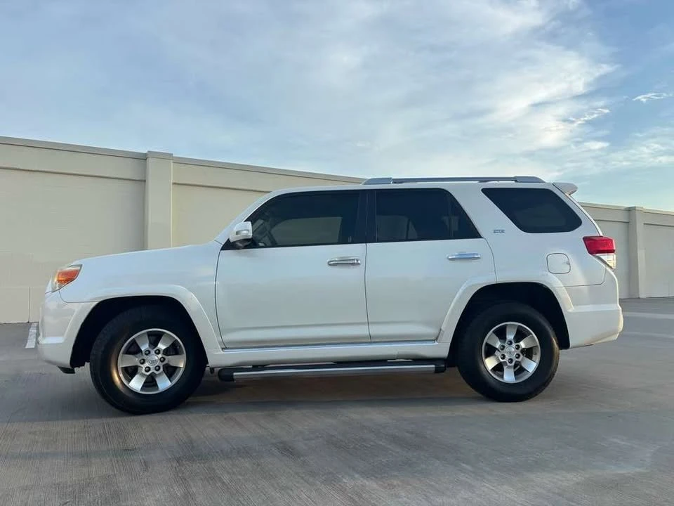 2012 Toyota 4Runner 5th Gen - Image 4 of 14