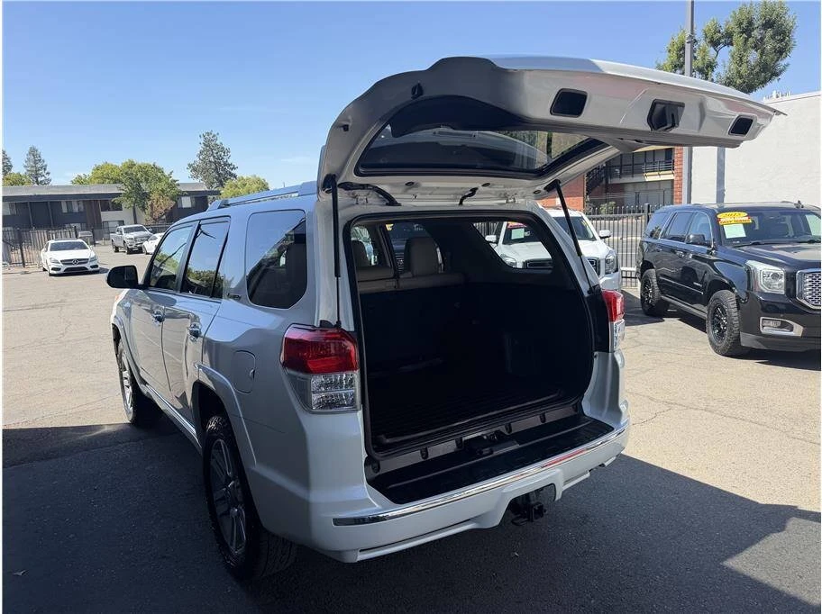 2012 Toyota 4Runner 5th Gen - Image 12 of 19