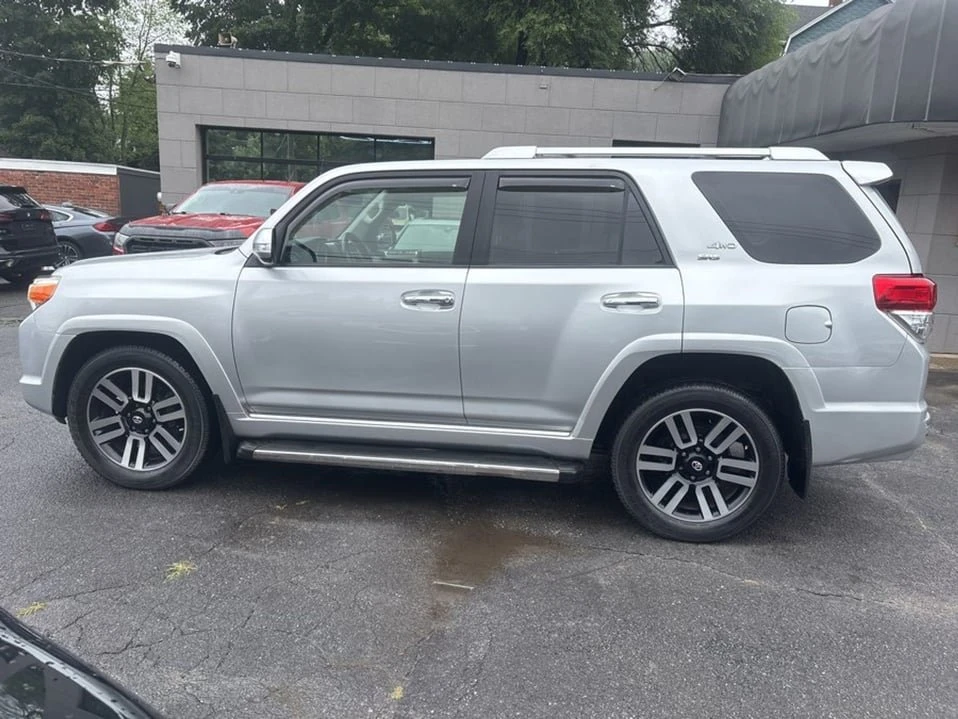 2012 Toyota 4Runner 5th Gen - Image 4 of 20
