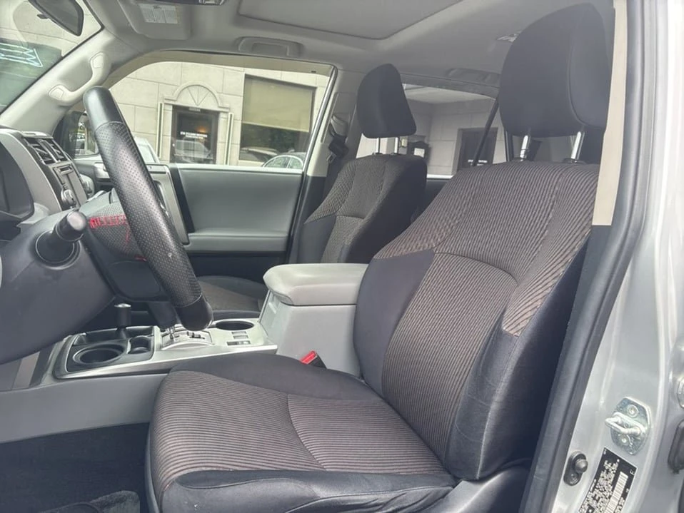 2012 Toyota 4Runner 5th Gen - Image 7 of 20
