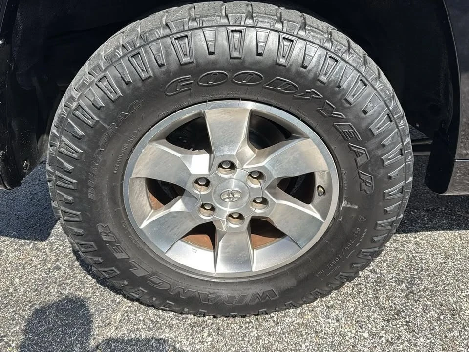 2012 Toyota 4Runner 5th Gen - Image 6 of 20