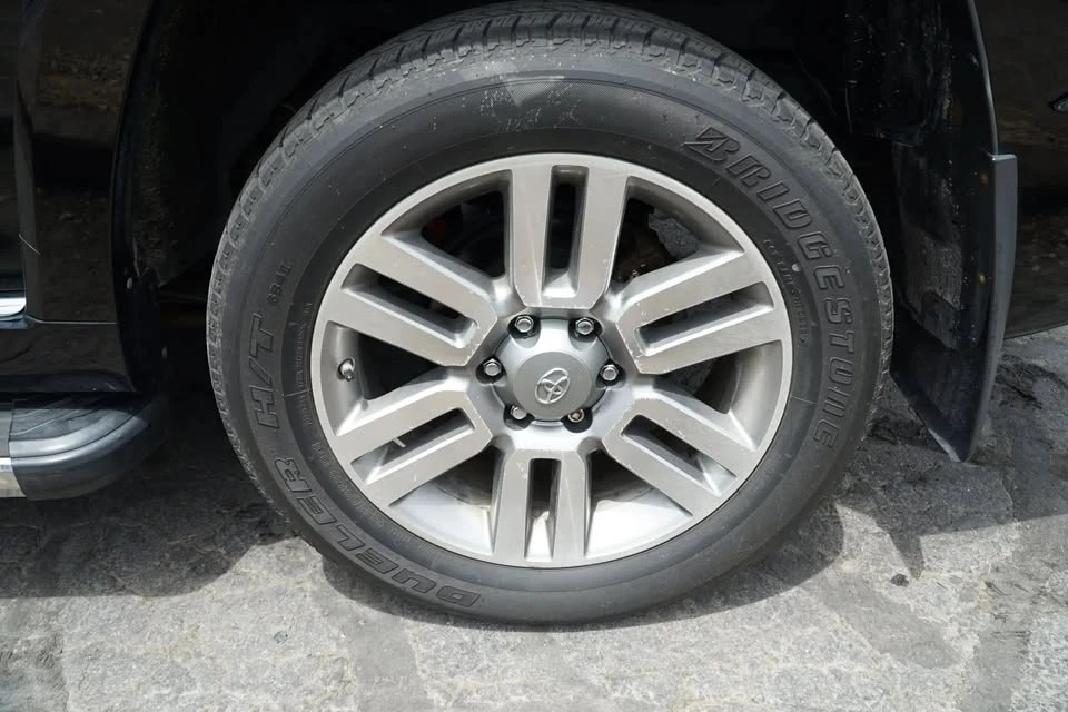 2012 Toyota 4Runner 5th Gen - Image 15 of 20