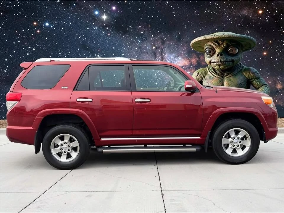 2012 Toyota 4Runner 5th Gen - Image 3 of 16